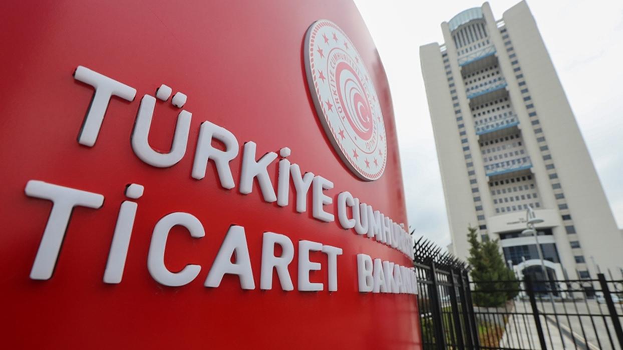 Ticaret Bakanlığı'ndan ihracatçıya küresel rehber! 80 ülkeden 107 önemli rapor