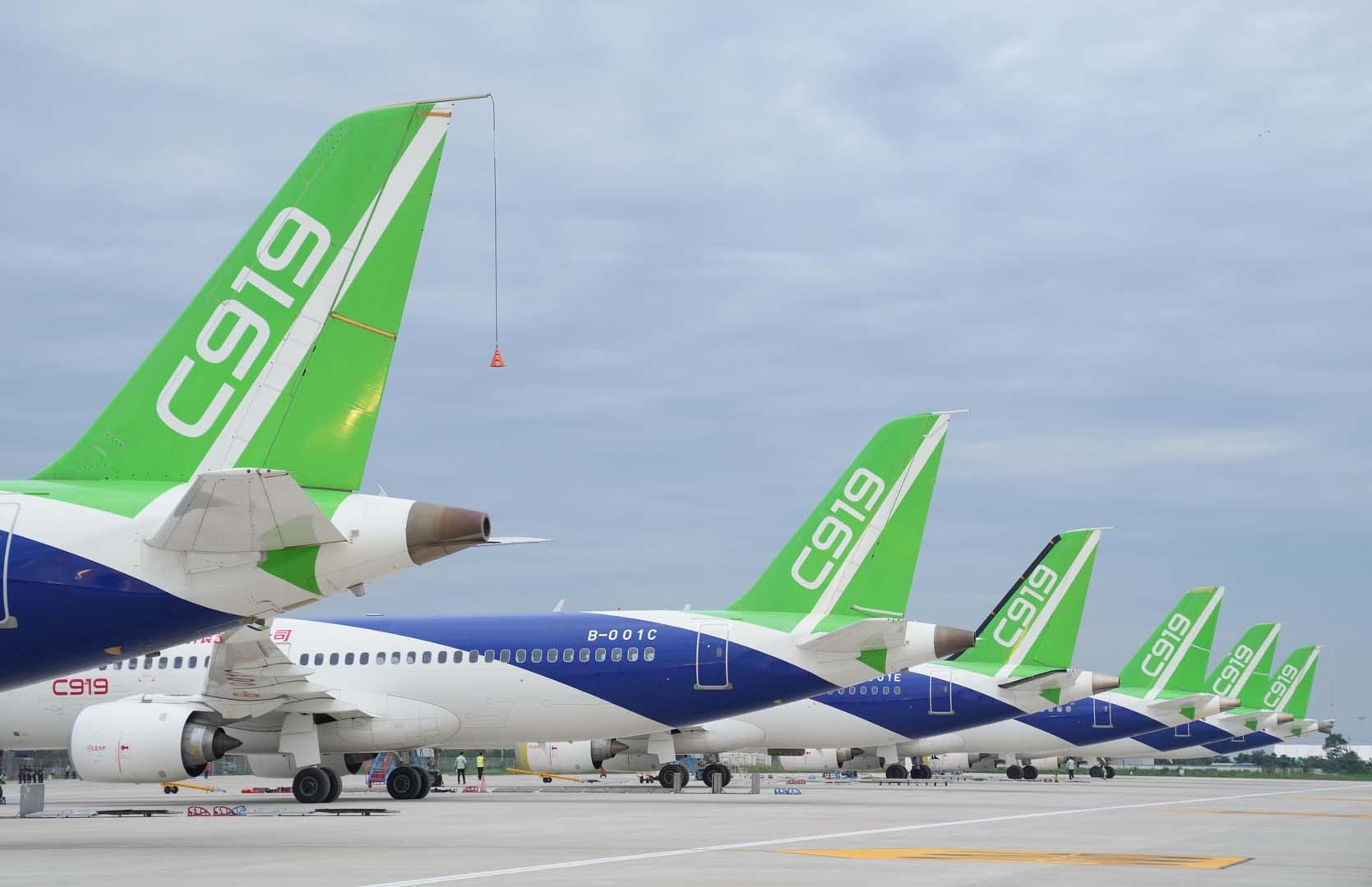 Boeing ve Airbus'a Çinli rakip! C919 uluslararası pazara ilk adımını attı