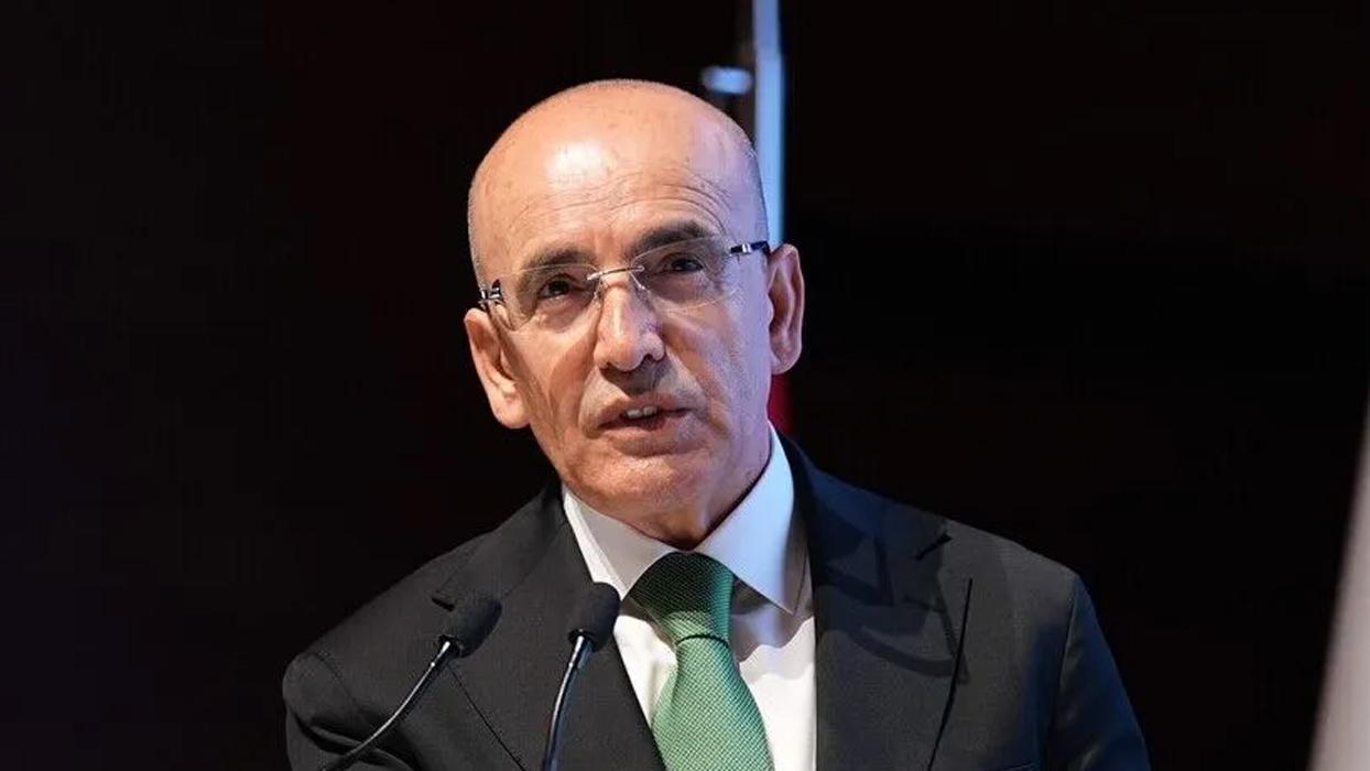 Hazine ve Maliye Bakanı Şimşek motorinde "kademeli ÖTV" uygulamasını değerlendirdi