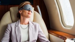 Jet lag nasıl önlenir? Yolculuk öncesi ve sonrası neler yapılmalı?
