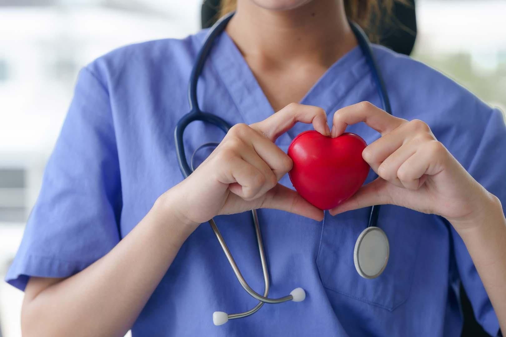 Kalp sağlığını korumak isteyenler bu 4 besini neden sınırlamalı?