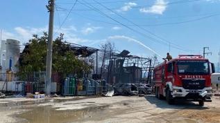 Manisa'da korkutan yangın: 2 kişi hayatını kaybetti, 2 kişi yaralandı