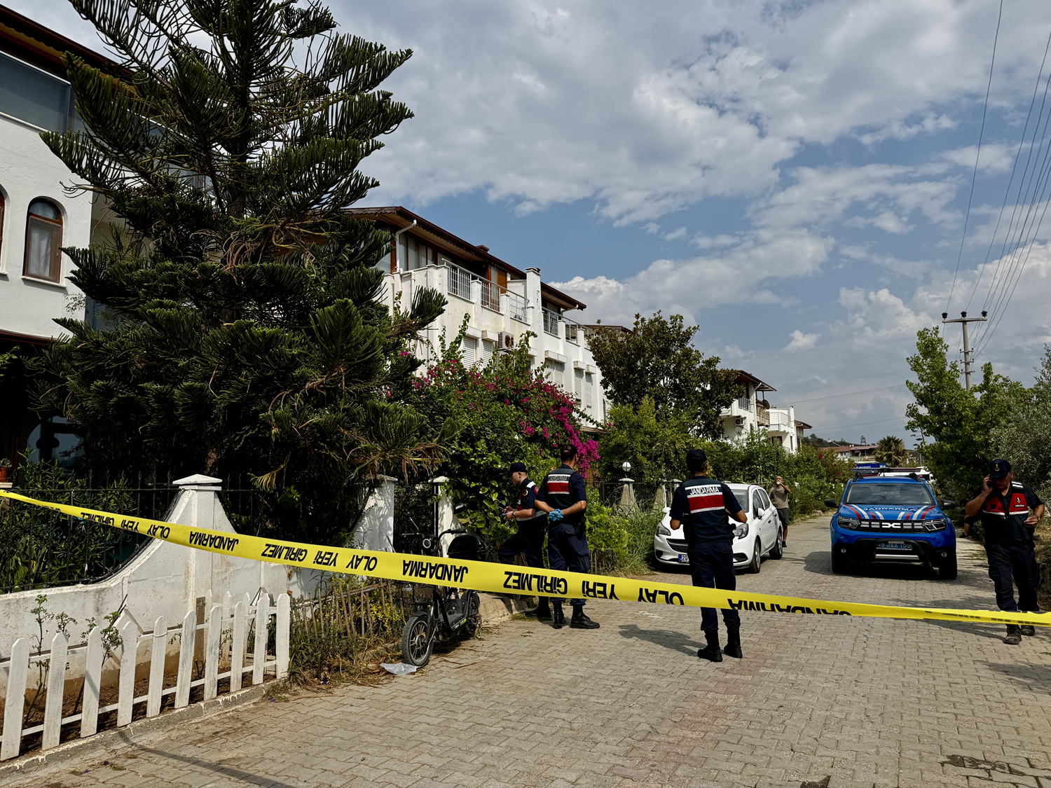 Muğla'da aile faciası! Annesini öldürüp canına kıydı