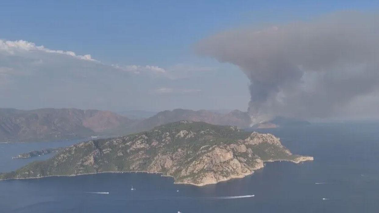 Marmaris'te orman yangını! İkinci günde müdahale devam ediyor