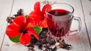 Hibiskus çayı kan basıncını düşürür mü? Araştırmalar ne söylüyor?