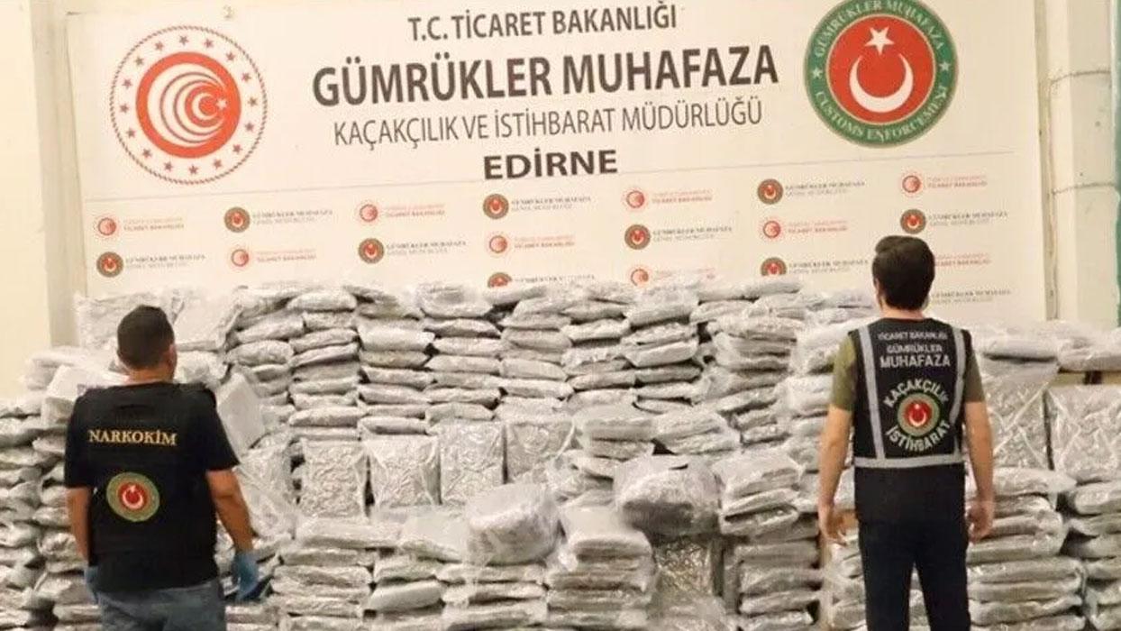 Kapıkule Gümrük Kapısı'nda 810 kilogram uyuşturucu ele geçirildi