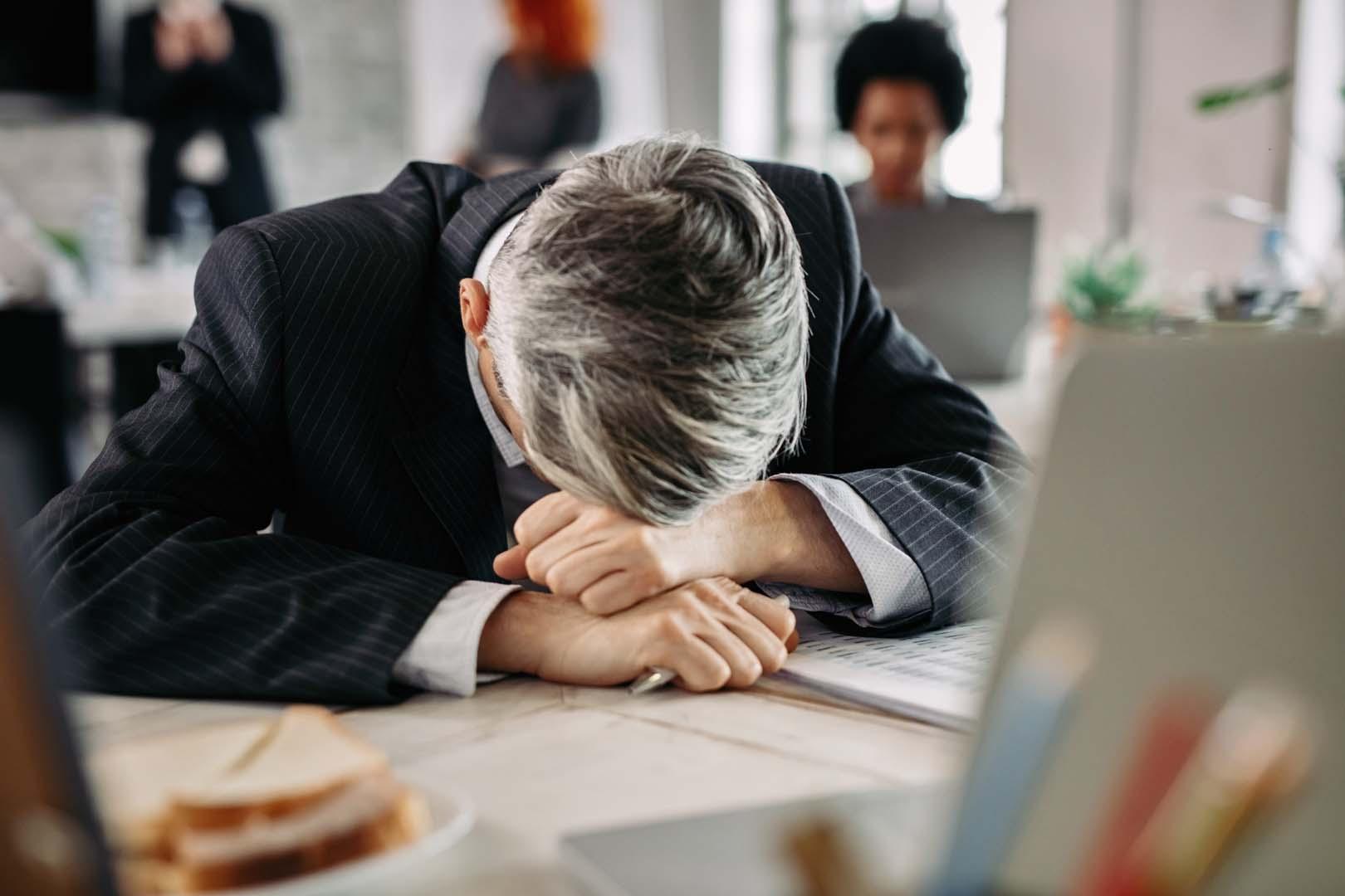 Yorgunluğunuz dinlenmeye rağmen geçmiyorsa dikkat! Nedeni diyabet olabilir mi?