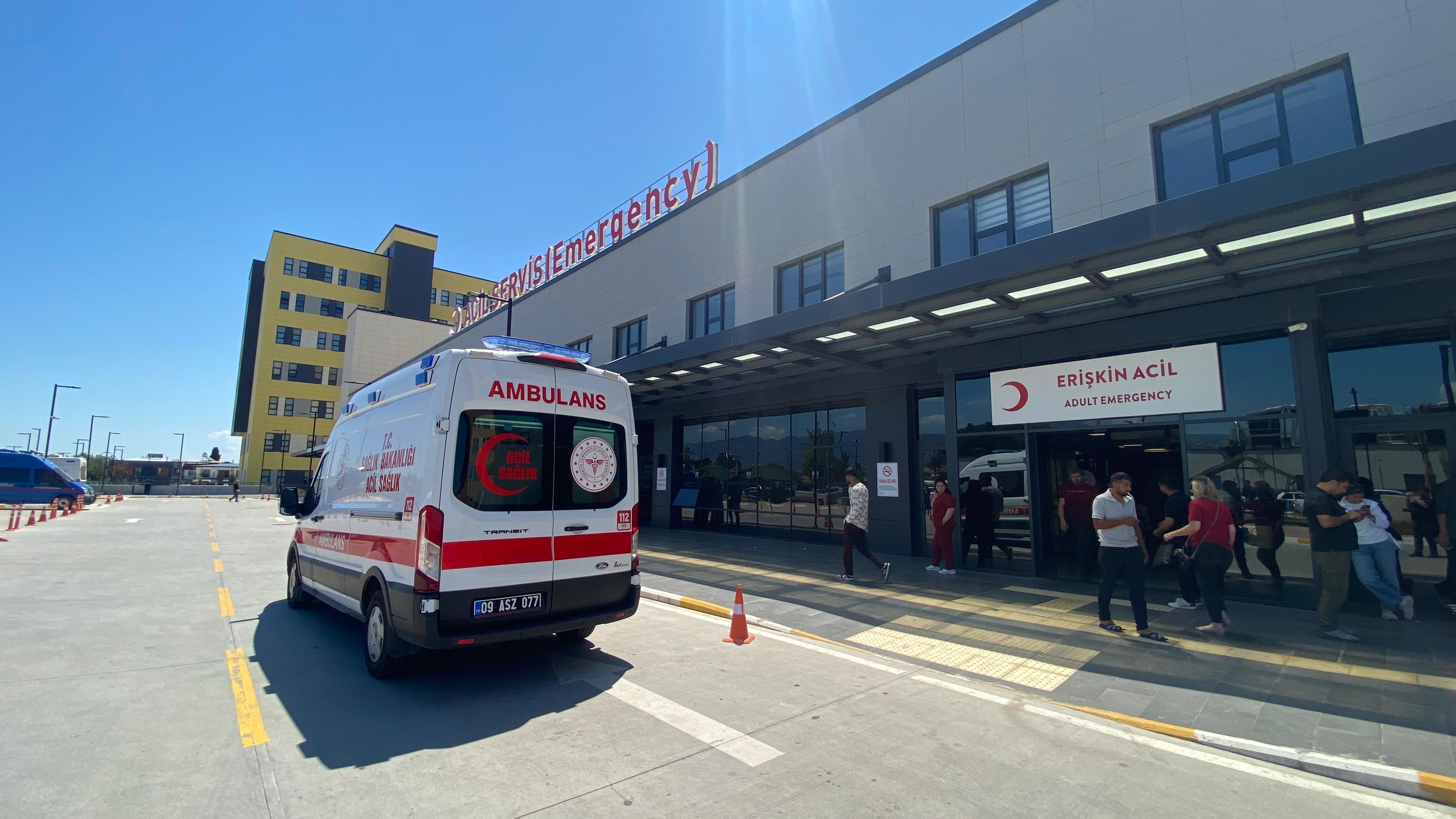 Nevşehir'de madeni yağ yüklü tır devrildi, şoför yanarak hayatını kaybetti