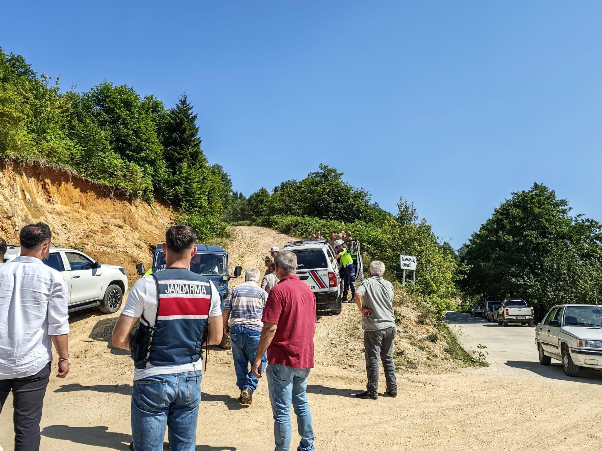 ''Helikopter düştü'' iddiası! Giresun Valiliği: Herhangi bir buluntu veya ize rastlanılmadı