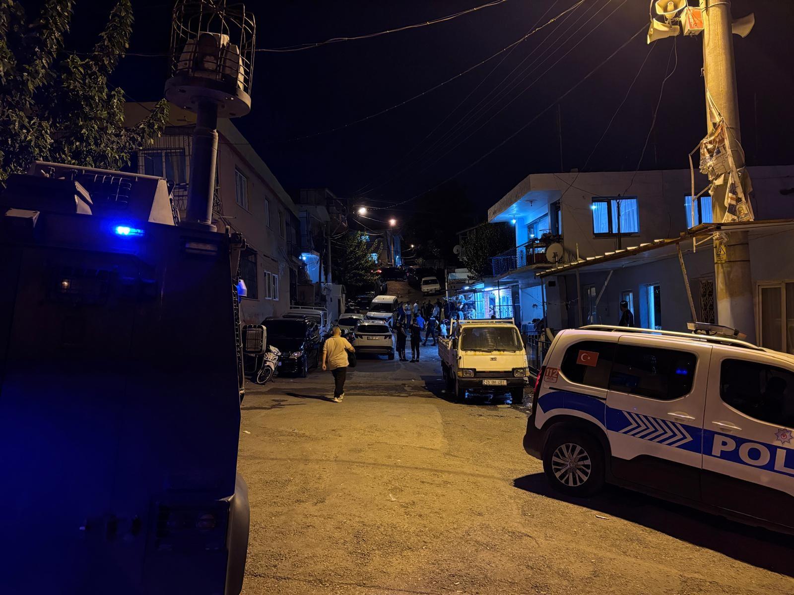 İzmir'de 'güvercin' kavgası: 3'ü çocuk, 13 yaralı