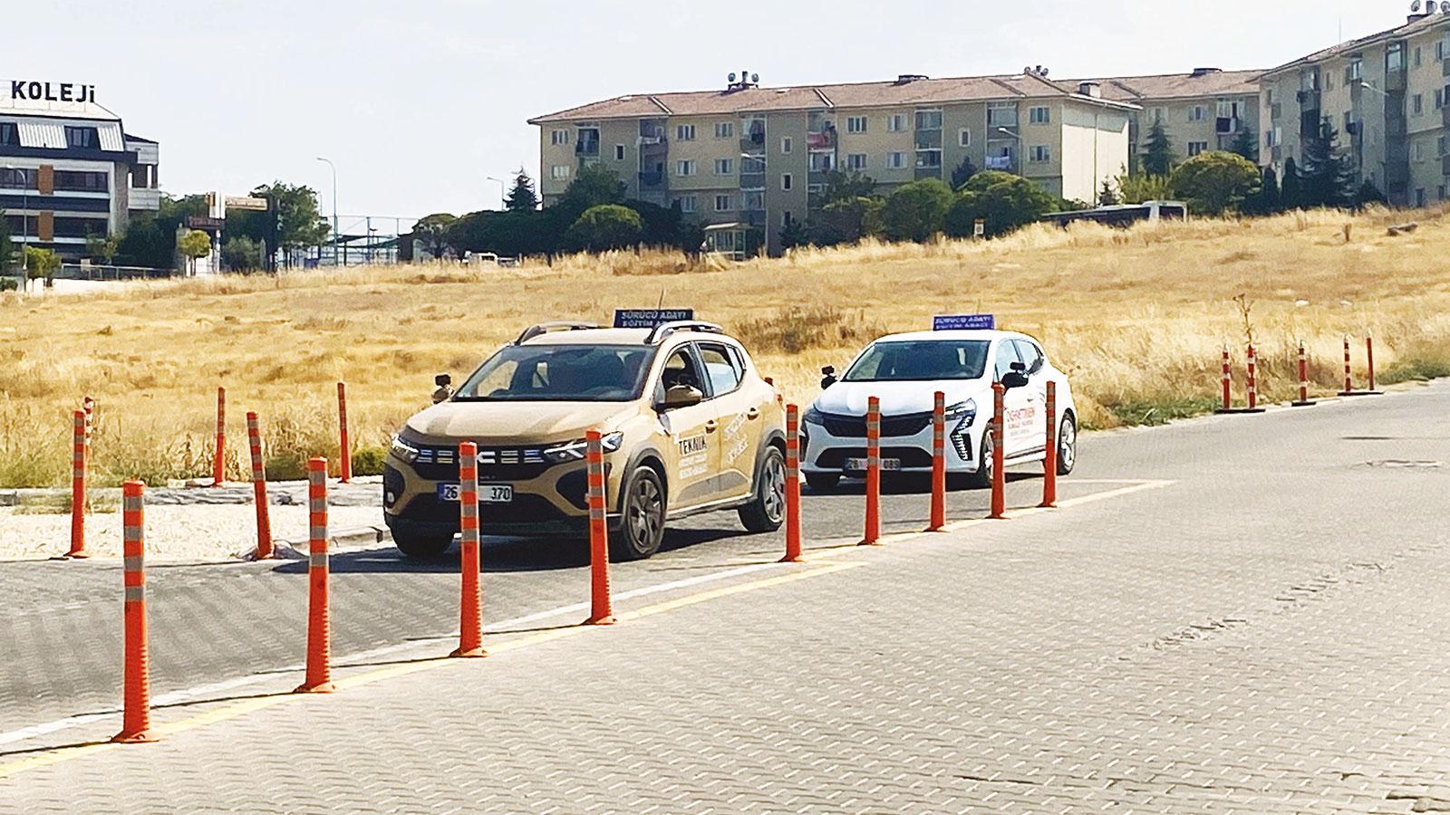Ehliyet sınavı sil baştan... Sabit parkur tarih oluyor