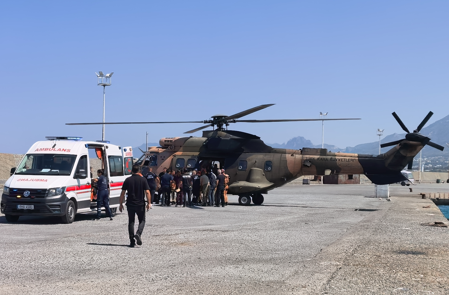 Türkiye'nin Lefkoşa Büyükelçisi, KKTC açıklarındaki arama kurtarma çalışmalarına destek verildiğini söyledi