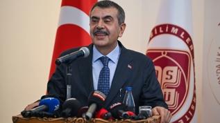 Bakan Tekin: Vatanına aidiyet duyan nesiller yetiştirmek istiyoruz