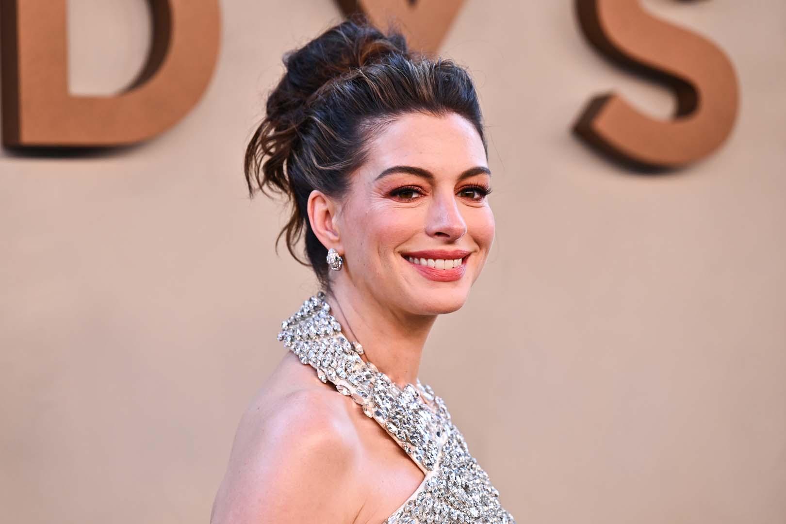 Days of Thunder 2'nin vizyon tarihi belli oldu! Tom Cruise ve Anne Hathaway buluşuyor