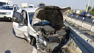 Alaşehir'de motosiklet ile otomobil çarpıştı: 1 ölü, 3 yaralı