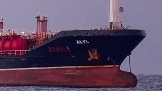 Kontrolü 3. kaptana bırakıp uyudular