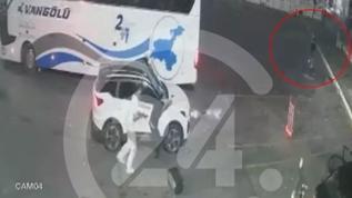 Yaşanan çatışmadan en sıcak görüntüler! DEAŞ'lı teröristin etkisiz hale getirildiği anlar 24'te