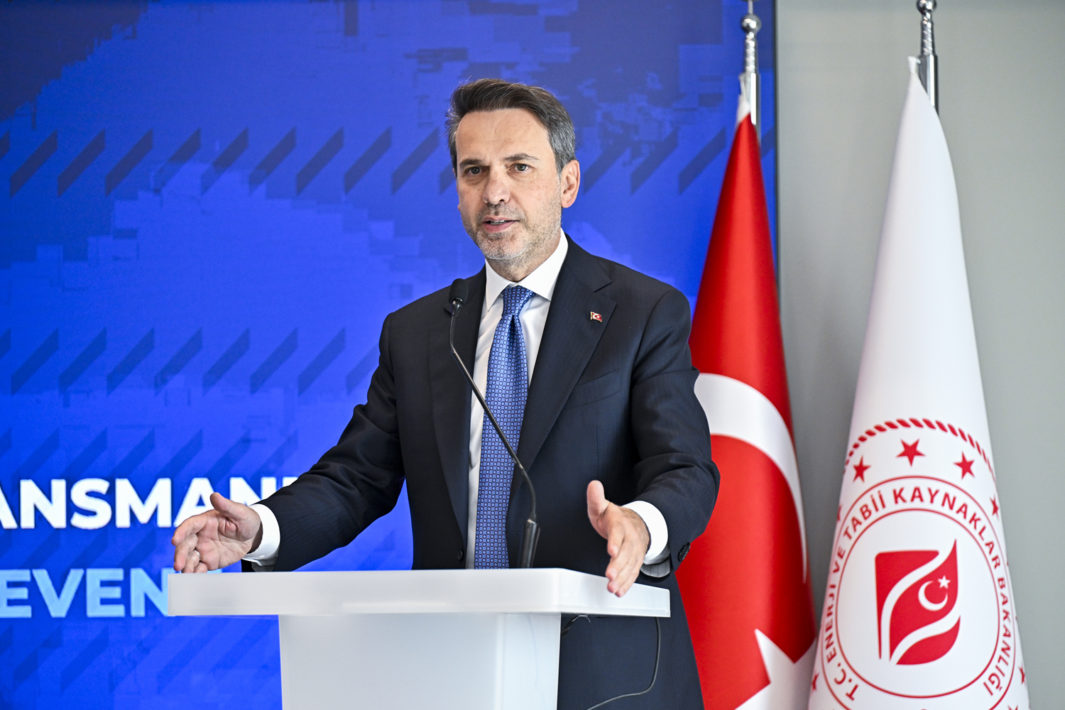 Bakan Bayraktar: Maden çeşitliliğini ve zenginliğini ekonomimize katmamız gerekiyor