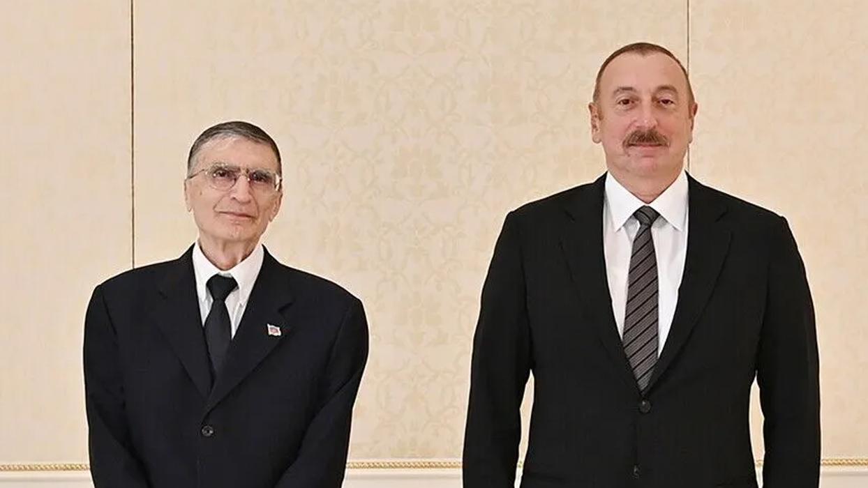 Aliyev, Nobel ödüllü Türk bilim insanı Aziz Sancar'ı "Şöhret" nişanıyla ödüllendirdi