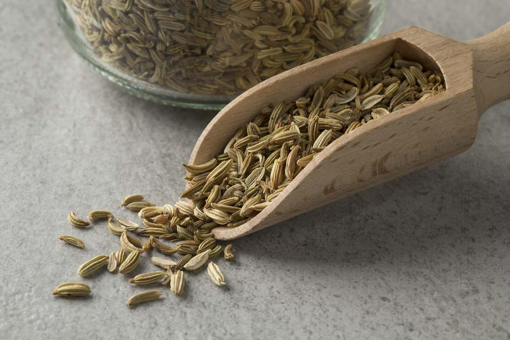 Yemekten sonra sadece yarım çay kaşığı çiğnemeniz yetiyor