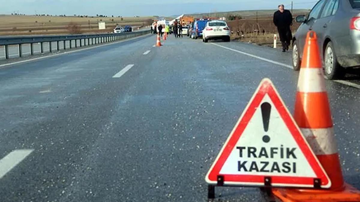 Şırnak'ta şarampole yuvarlanan otomobilde 2 kişi hayatını kaybetti