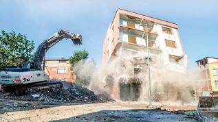 İstanbul'da korkutan rapor: Binaların yarısı çürük! En riskli 4 ilçe belli oldu