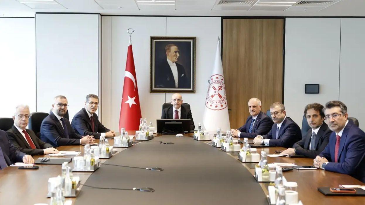 Finansal İstikrar Komitesi'nden açıklama geldi: Yapısal risk yok, tedbirler uygulanacak