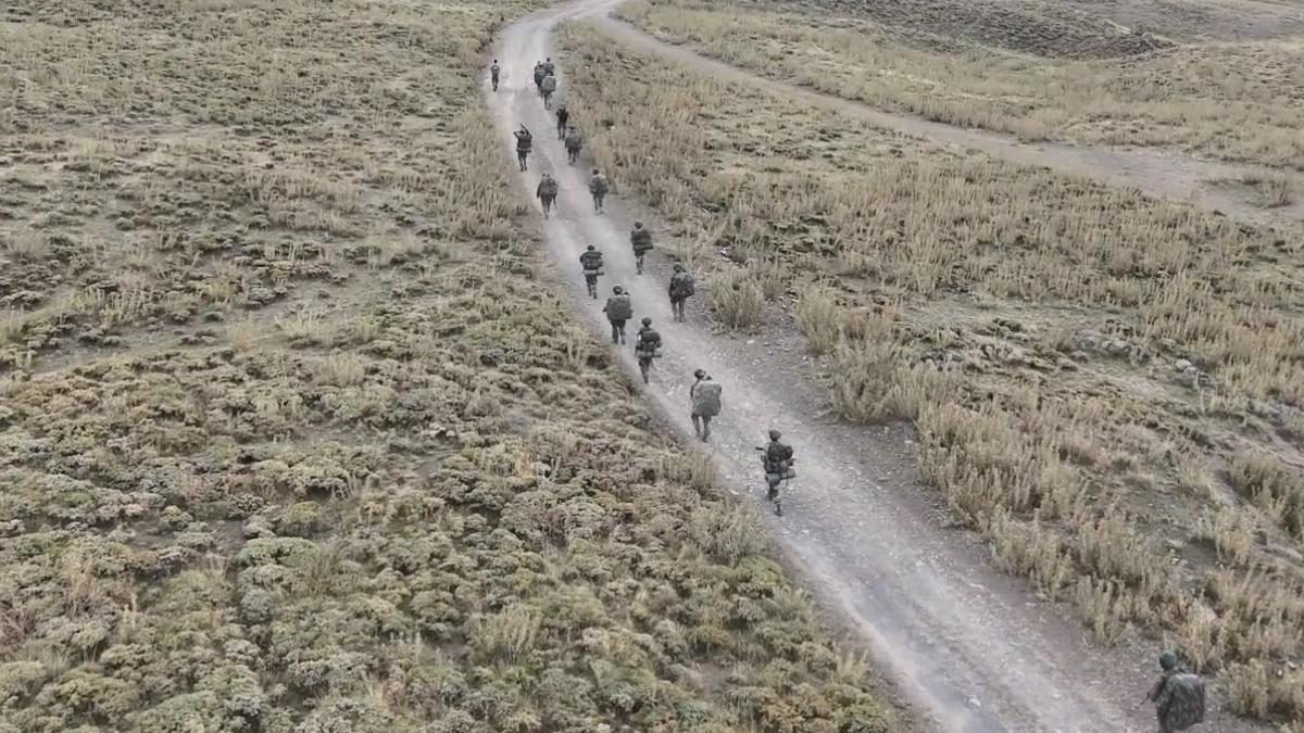 Somalili misafir askerler Türk komandosuyla eğitime katıldı