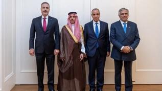 Bakan Fidan, Türkiye-Mısır-Pakistan-Suudi Arabistan Dışişleri Bakanları Toplantısı'na katıldı