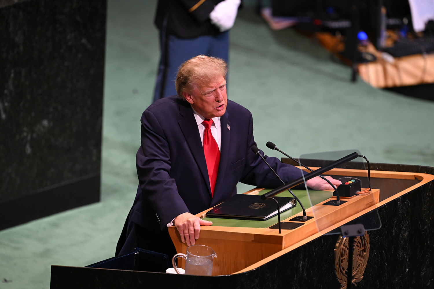 "Ben barış getirdim" Trump: ABD'yi dünyanın en güçlü ülkesi yaptım