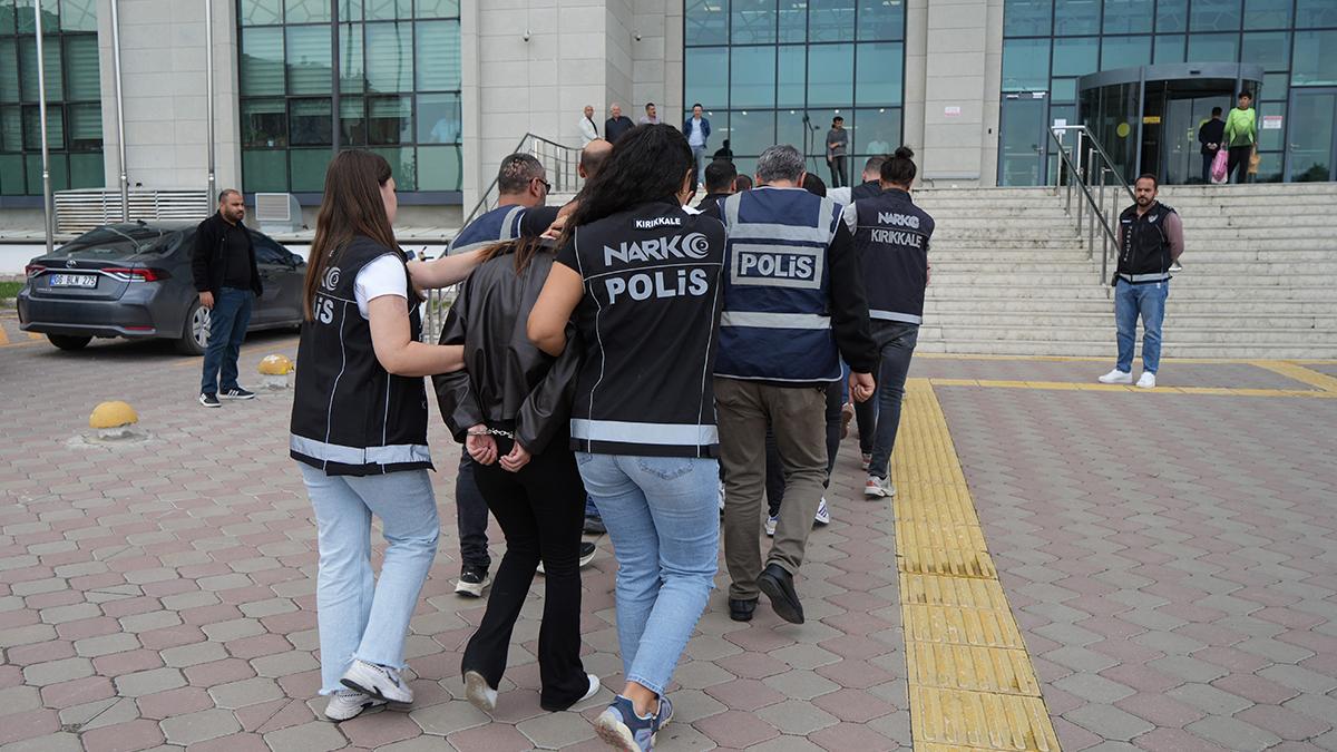 Kırıkkale'de narkotik operasyonu: 12 milyonluk zehir ele geçirildi