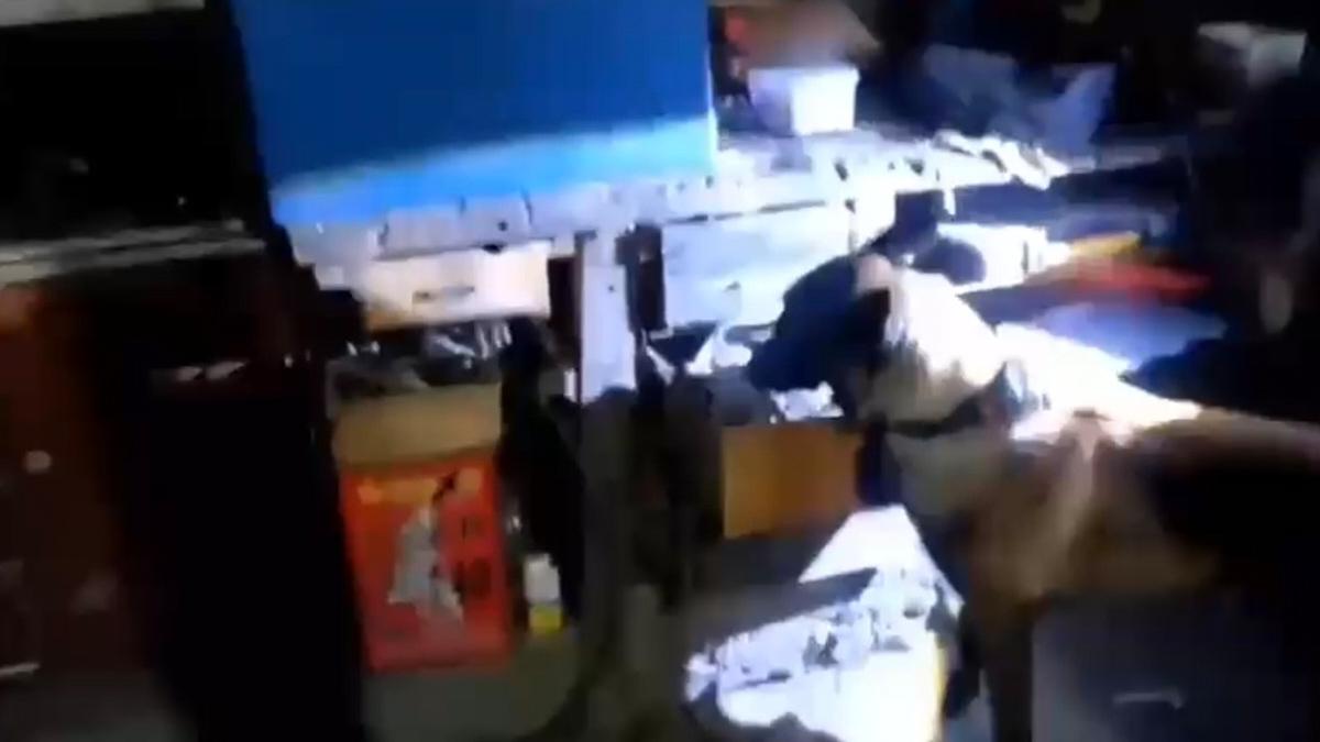Tokat'ta 11 adrese eş zamanlı silah baskın: Çok sayıda silah ve mühimmat ele geçirildi