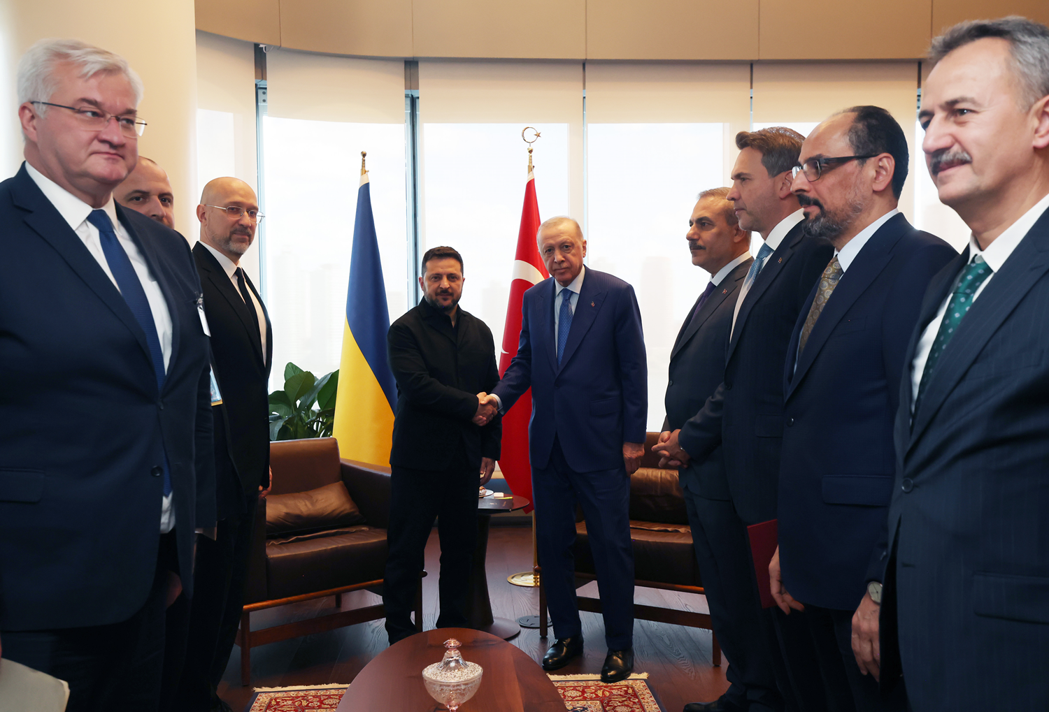 Zelenski ABD'de ilan etti: Türkiye'de zirve yapmaya hazırız