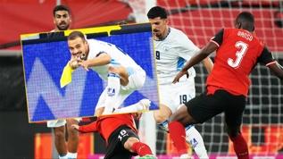 Avusturya-İsrail maçında skandal hareket: İsrailli oyuncu kırmızı kart gördü!