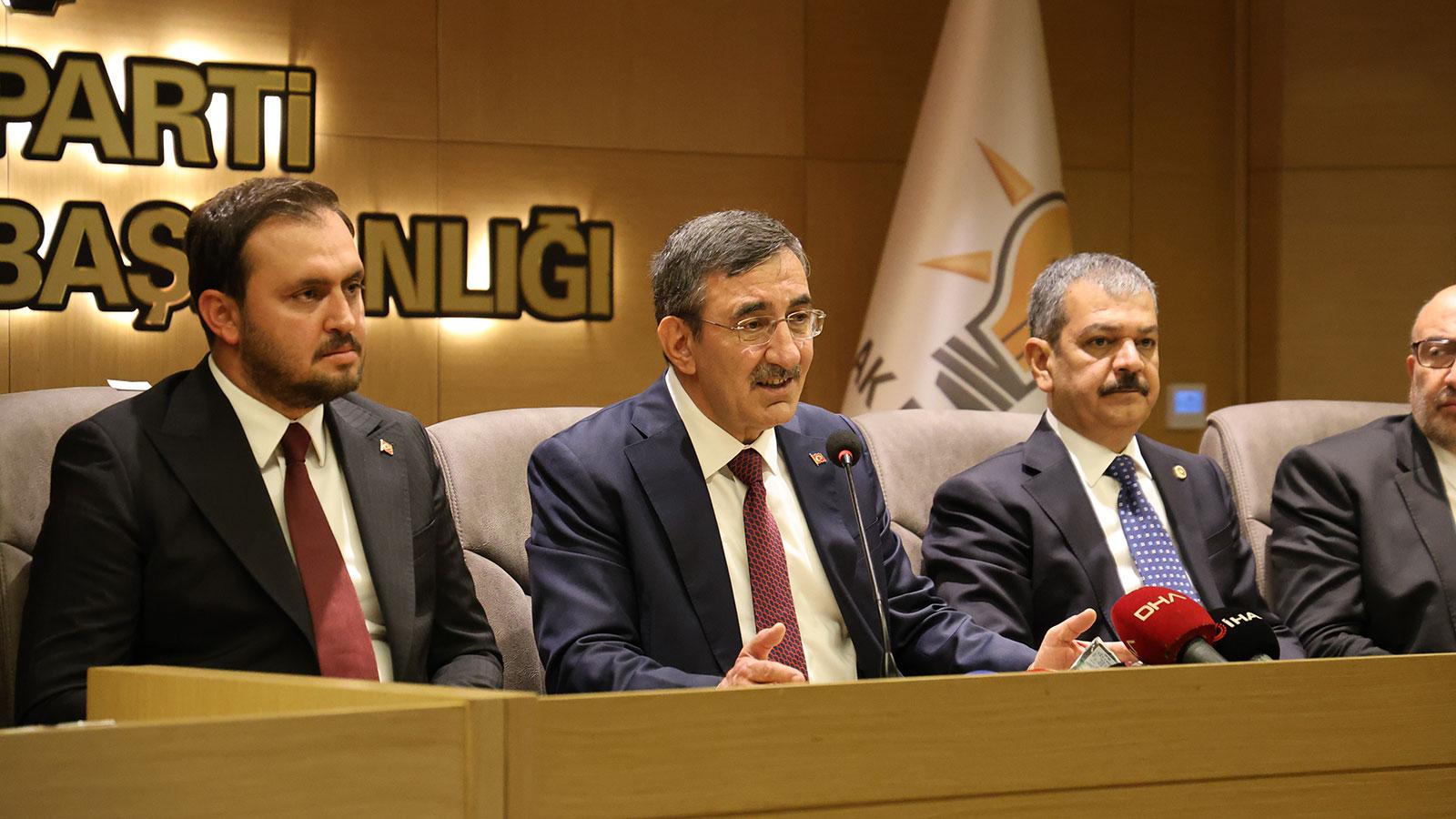 Cumhurbaşkanı Yardımcısı Yılmaz: Netanyahu'nun Türkiye'ye laf söylemesinin hiçbir kıymetiharbiyesi yoktur