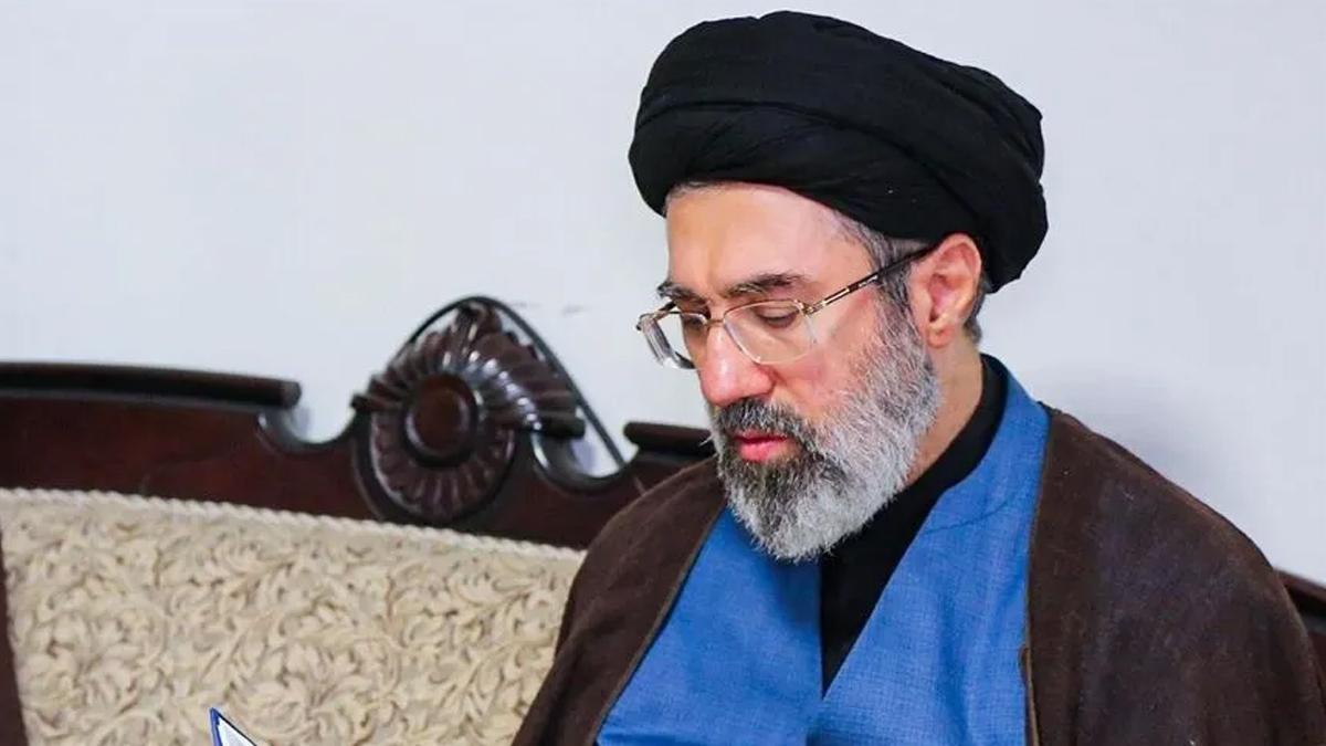 İran'da hastane bombalanması olayında kritik detay: Mücteba Hamaney de oradaymış