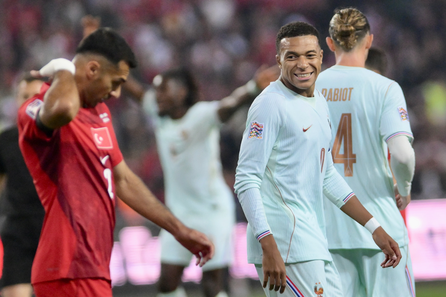 Mbappe'den Fransa'ya kötü haber