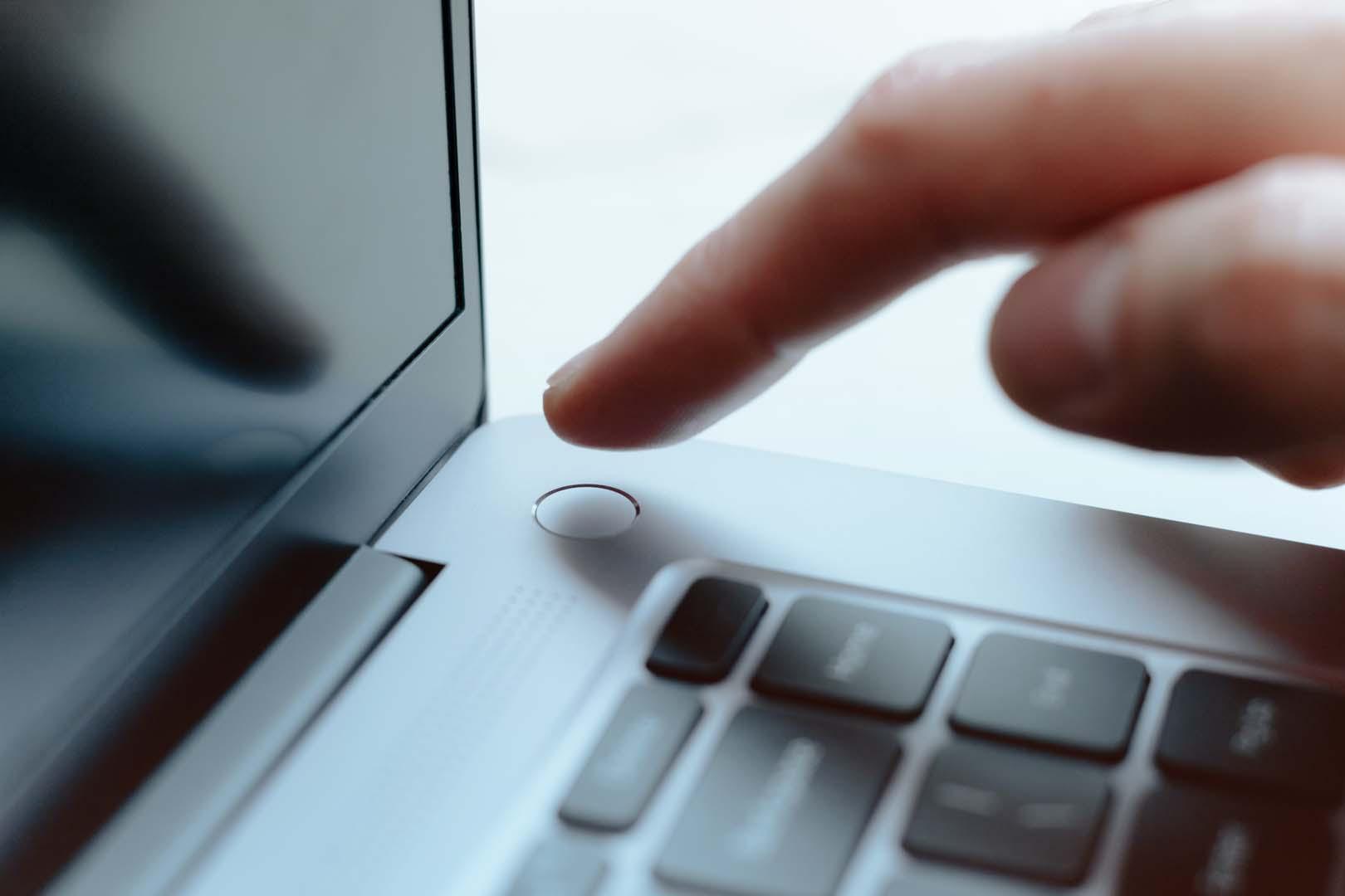 Her akşam bilgisayarı kapatmak şart mı? Teknoloji efsanesi mercek altında