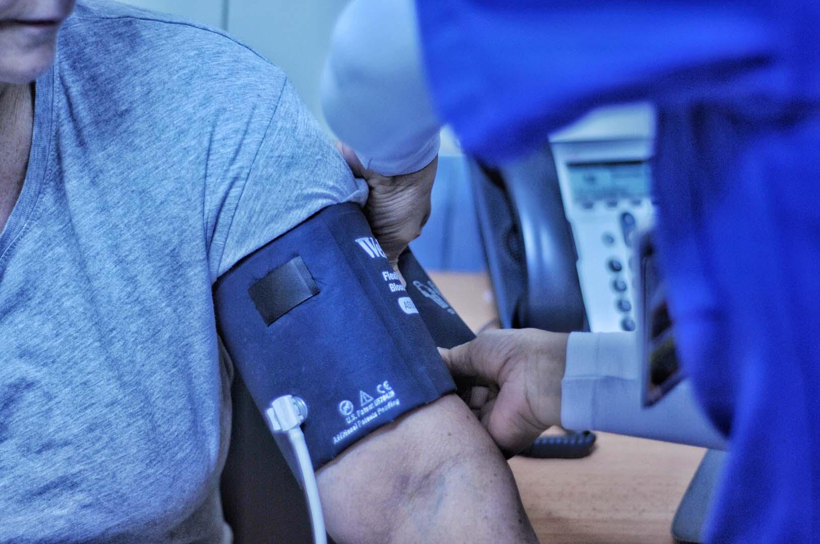 Hipertansiyon yaş dinlemiyor! Her 7 gençten biri yüksek tansiyon hastası