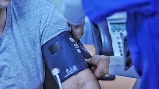 Hipertansiyon yaş dinlemiyor! Her 7 gençten biri yüksek tansiyon hastası