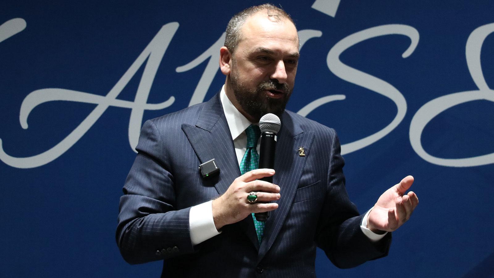 AK Parti Genel Başkan Yardımcısı Acar'dan Özgür Özel'e tepki: "Biz yanlış yapanı savunmayız"