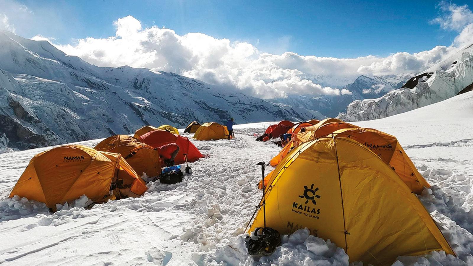 Himalayalarda ‘ölümcül' çığ