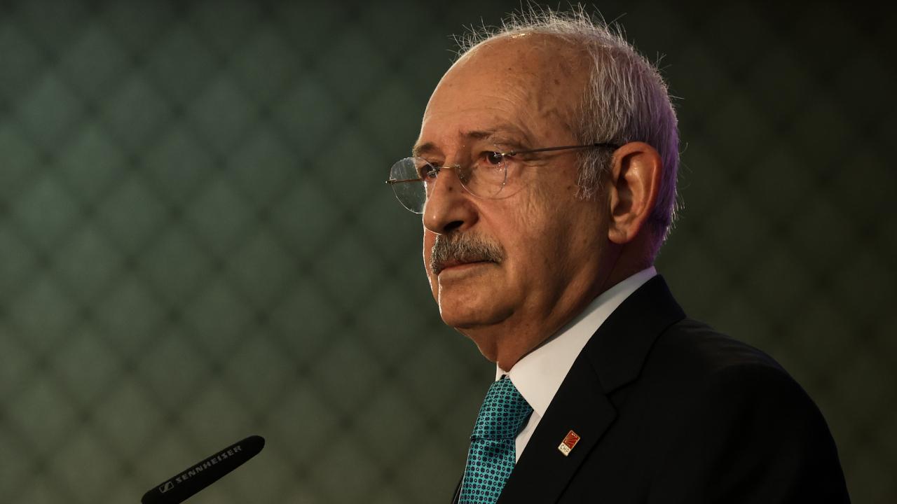 Kılıçdaroğlu'nun ''suçu ve suçluyu övme'' davası ertelendi