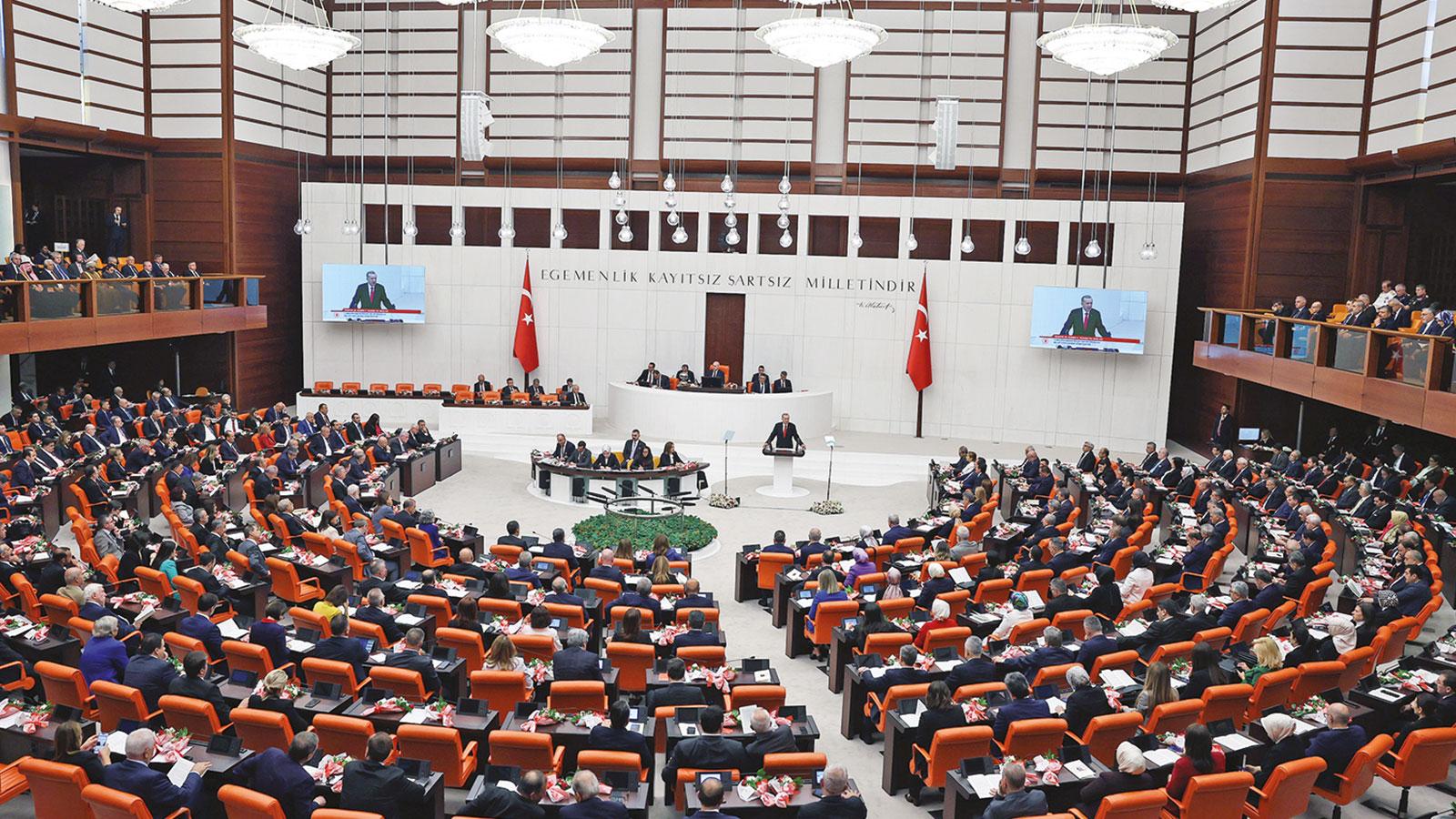 Yeni yasama yılı 1 Ekim'de başlıyor