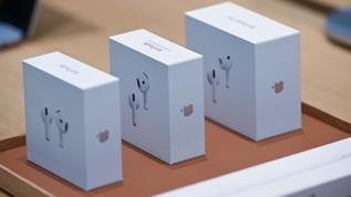 Apple kulaklıklara gizli dokunuş! AirPods için yayınlanan yeni güncellemede ne var?