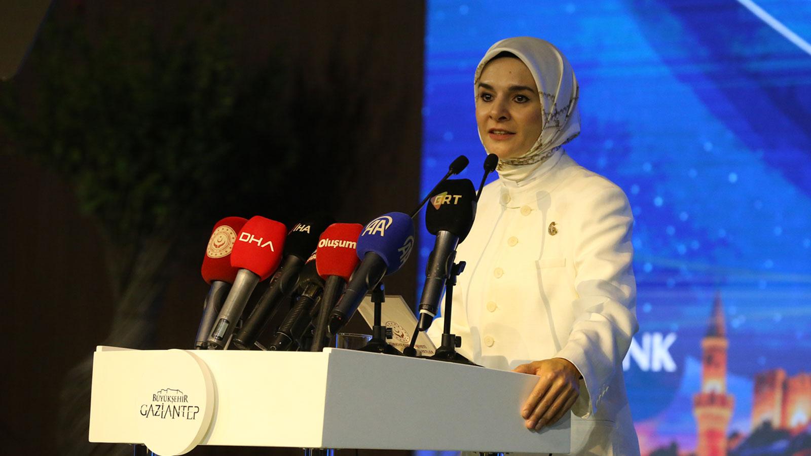 Bakan Göktaş: Kadınlar, iklim değişikliğiyle mücadelede önemli rol oynuyor