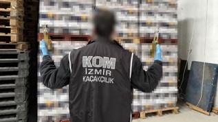 İzmir'de yılın en büyük kaçak içki operasyonu: 3 milyon 800 bin liralık kaçak içki ele geçirildi