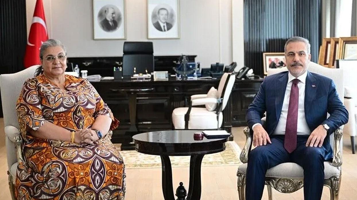Bakan Fidan, BM Genel Sekreteri'nin Libya Özel Temsilcisi Tetteh ile görüştü