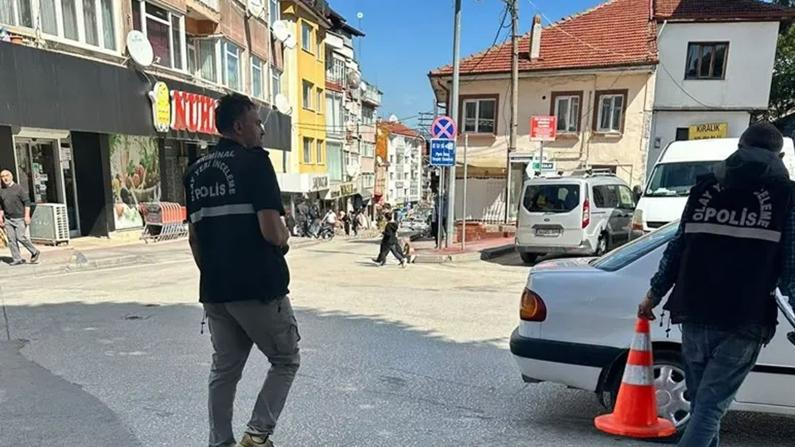 Telefon kablolarını çalmak için iş makinesi kullanan 6 şüpheli tutuklandı