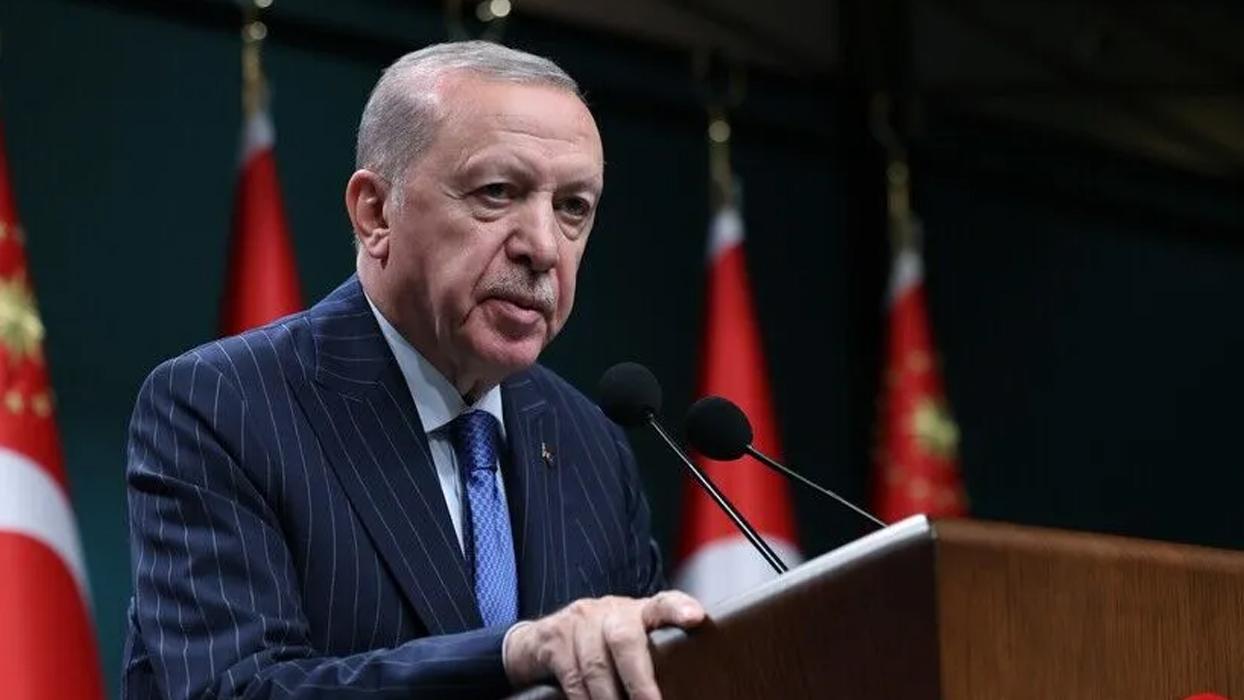 Cumhurbaşkanı Erdoğan'dan şehit polis Türkoğlu'nun ailesine başsağlığı mesajı